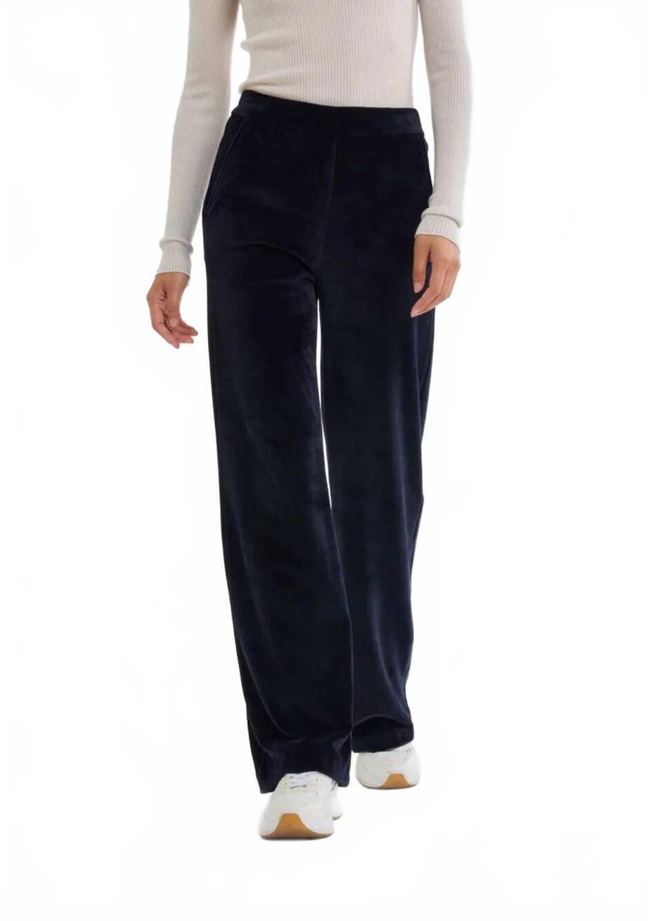 NEW MAJESTIC FILATURES velour wide leg pant in marine